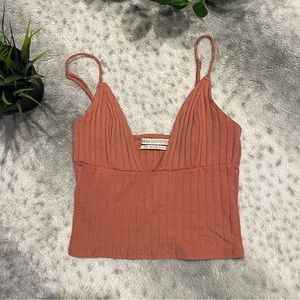 Urban outfitters tank top crop